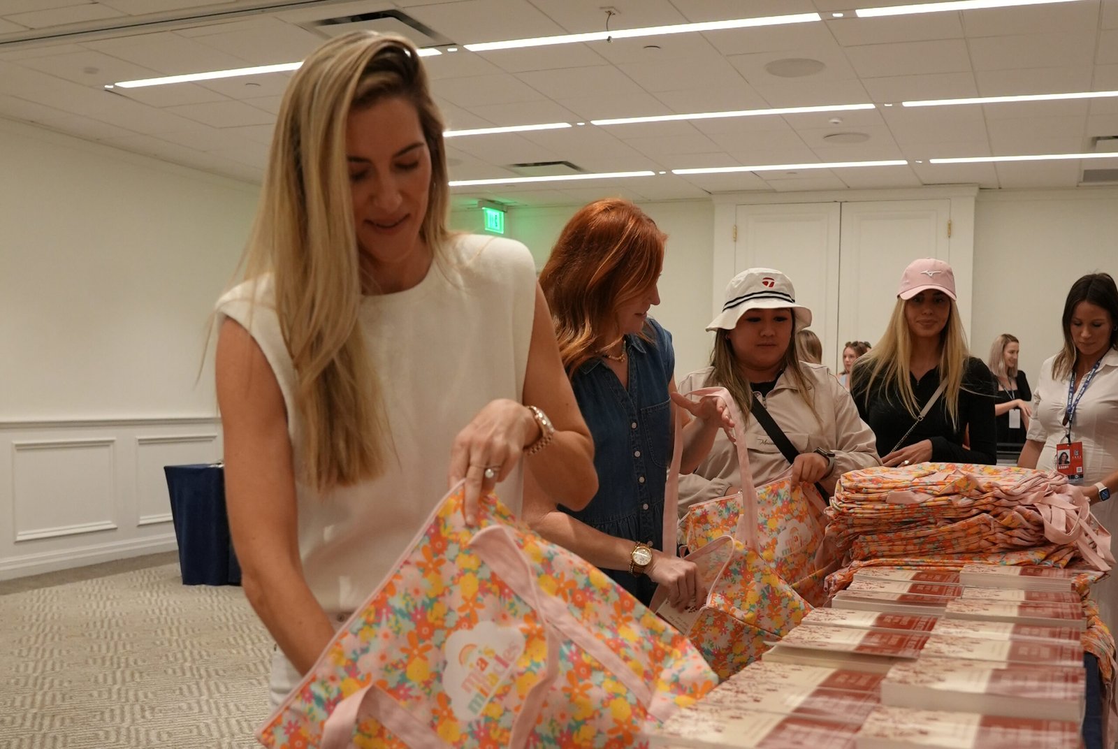 MM_PGATW Packing Party-02